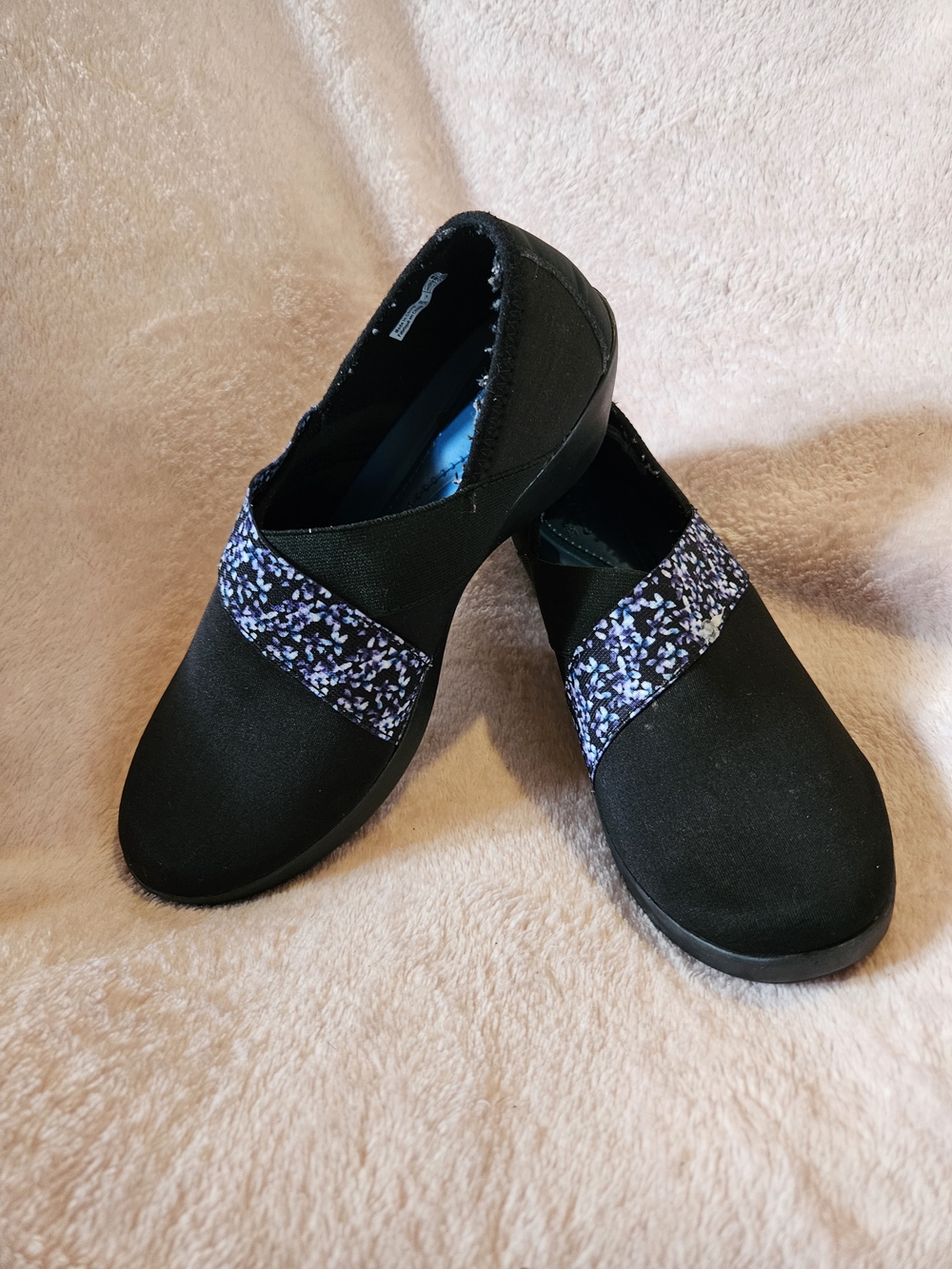 CROCS Black Slip-On Flats with Blue & White Floral Band